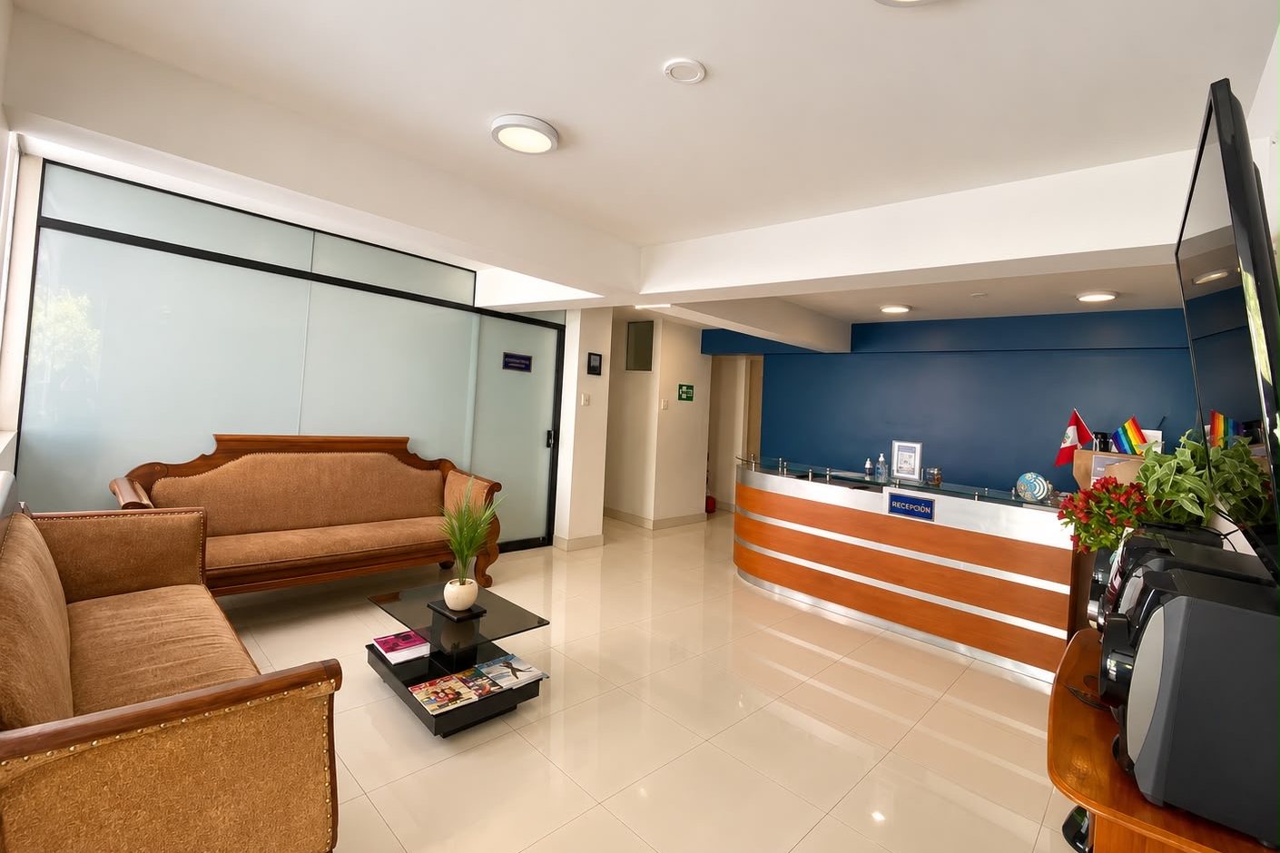 Recepción y sala de espera de Eutimia Salud Mental